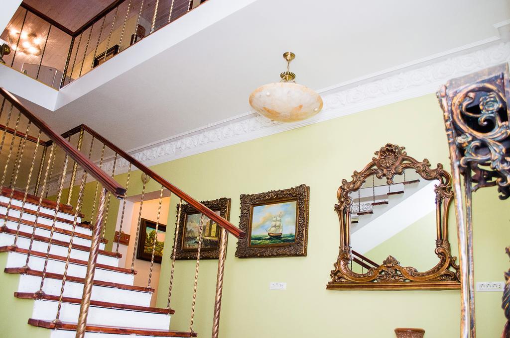 Guest House De Rishelye Odesa Exterior foto