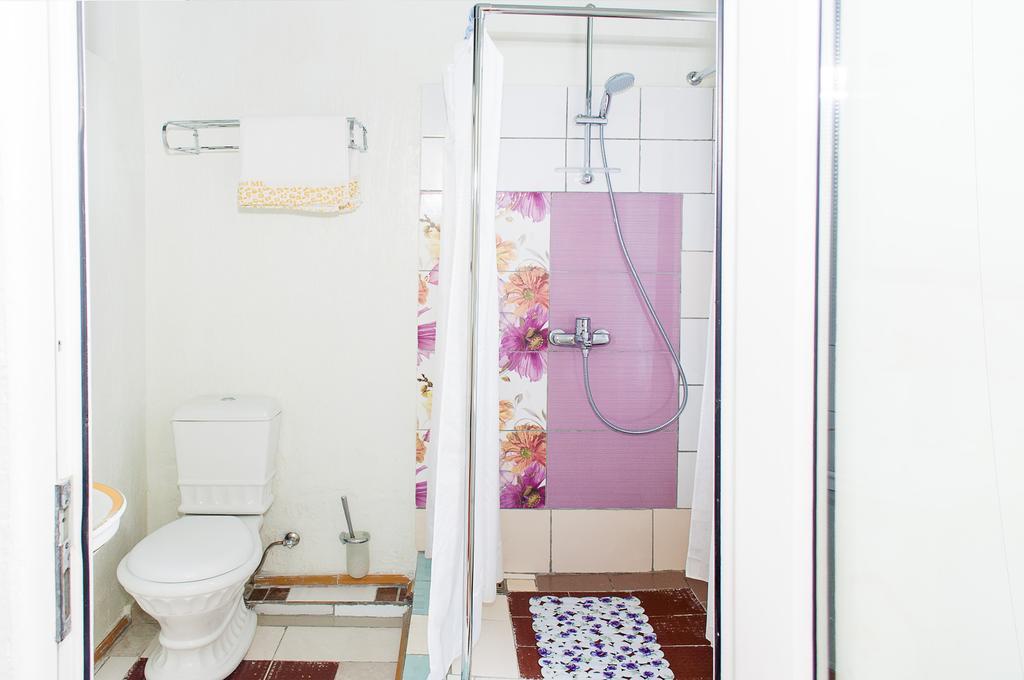 Guest House De Rishelye Odesa Exterior foto
