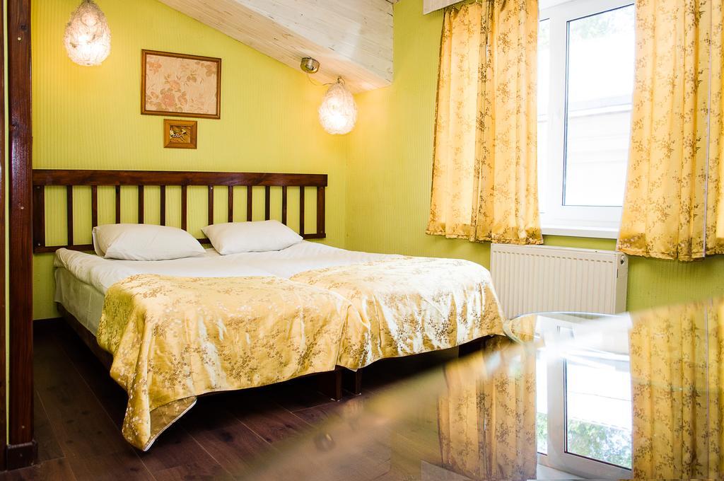 Guest House De Rishelye Odesa Exterior foto
