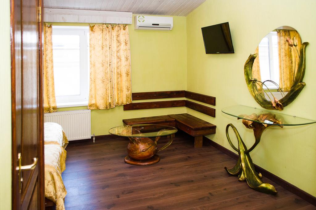 Guest House De Rishelye Odesa Exterior foto